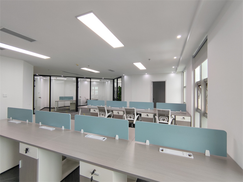 南京诚基大厦办公室照片