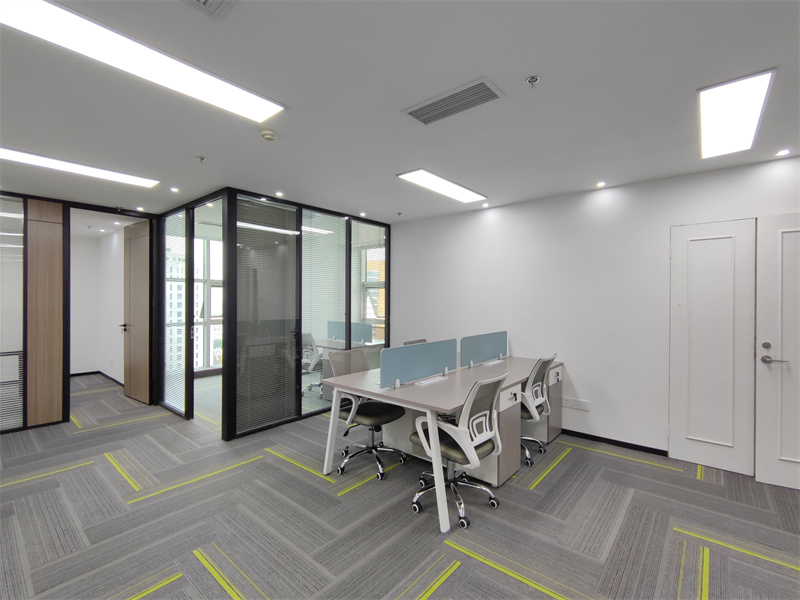 南京诚基大厦办公室照片