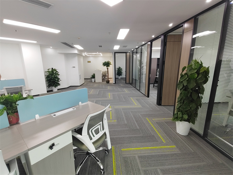南京诚基大厦办公室照片